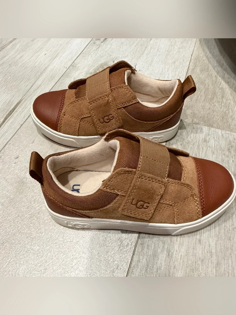 UGG Kids' Brown Suede & Leather Velcro Sneakers size 11 toddler like new